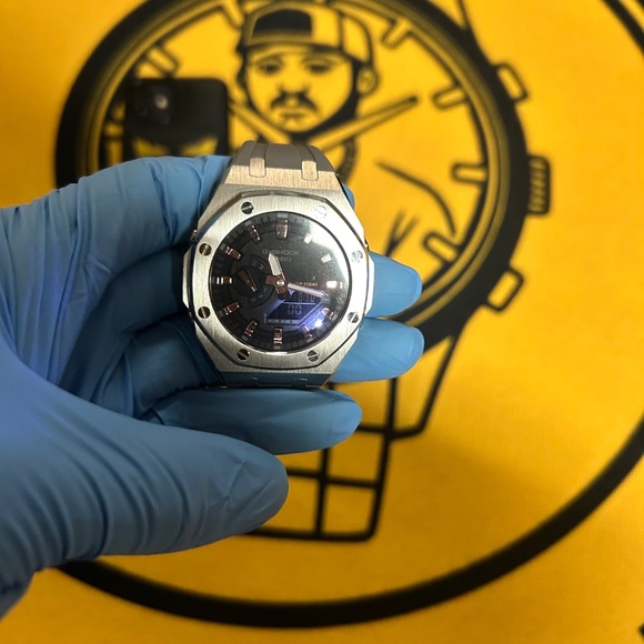 Casio G-Shock GA-2100 “CasiOak” – Silver Mod, Analog-Digital Watch, Custom Bezel - Picture 4 of 10